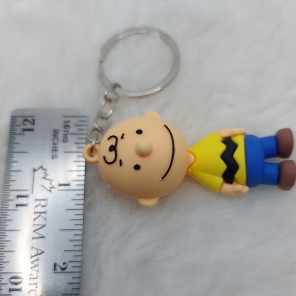 2/$19 Charlie Brown keychain - Picture 5 of 6